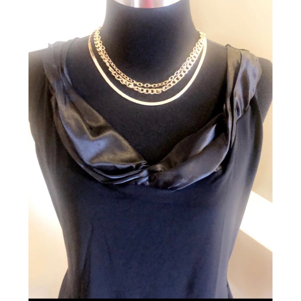 Black blouse - Picture 2 of 2